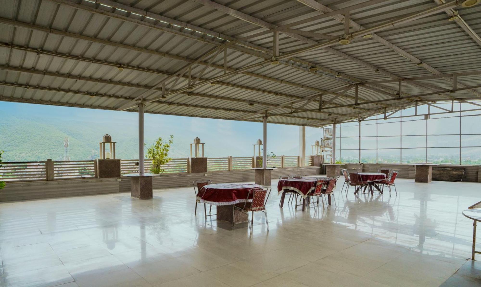 Treebo Raj Garden, Near Pushkar Lake Exterior photo
